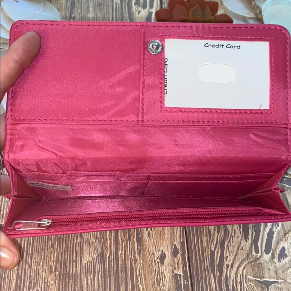 Gorgeous pink leather wallet, NWOT. - Picture 3 of 5